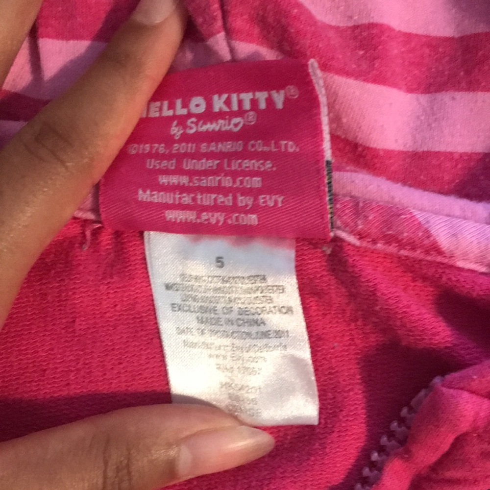 Girls Hello Kitty Jacket - Picture 3 of 5
